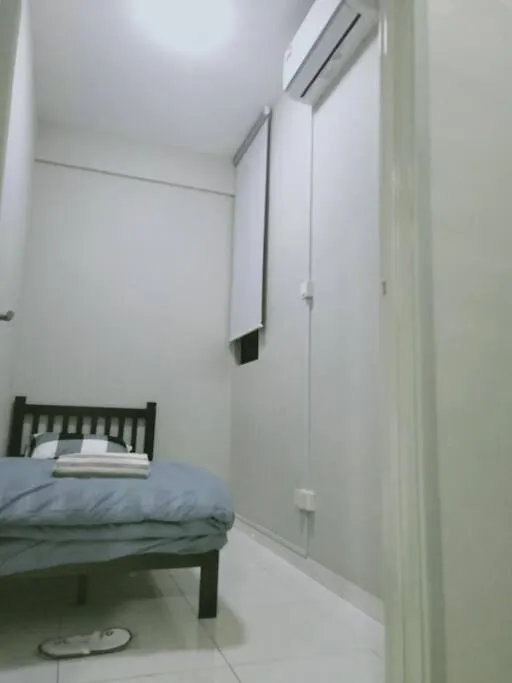 Sky Loft 3 Rooms Beside Aeon With Smart Tv & Facilities L14 Johor Bahru 0*,  Malaysia